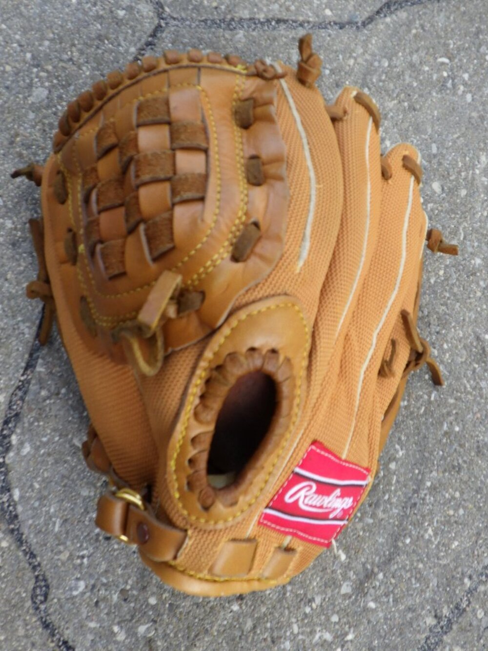 Youth Rawlings RBG72 Ryne Sandberg Leather Baseball Glove Left Hand Thrower Sz M